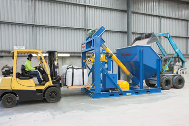 Hochleistungs-Abfüllstation für Big-Bags verarbeitet die abrasiven Mineralien Zirkon und Rutil
