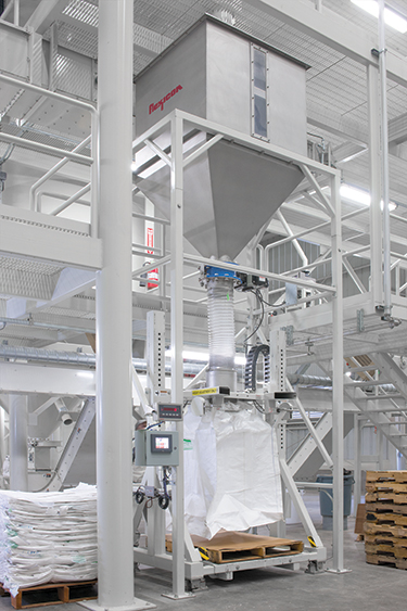 Abfüllanlage für Big-Bags beschleunigt die Verpackung in der Reismühle Kennedy
